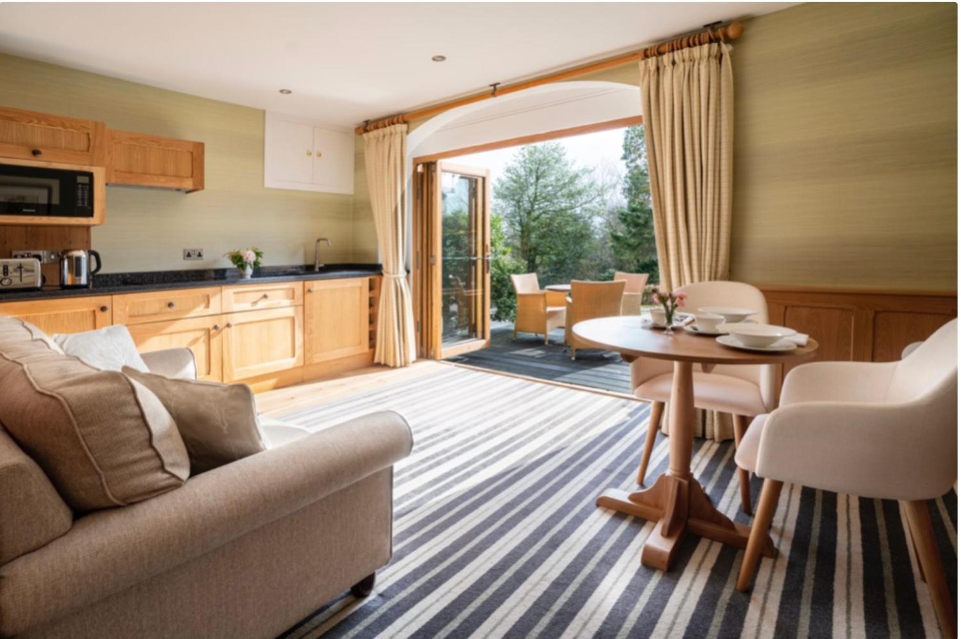 Yewfield Self Catering Apartments Hawkshead Buitenkant foto